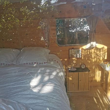 Gite Azkendantza 2A6 Pers Avec Caravane Insolite Ascain Ngoại thất bức ảnh